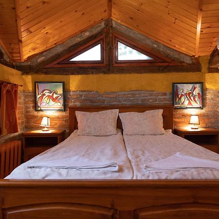Casa De Artes Guest House Balchik Bagian luar foto