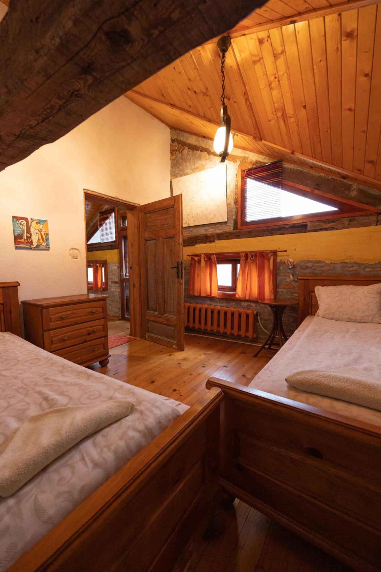 Casa De Artes Guest House Balchik Bagian luar foto
