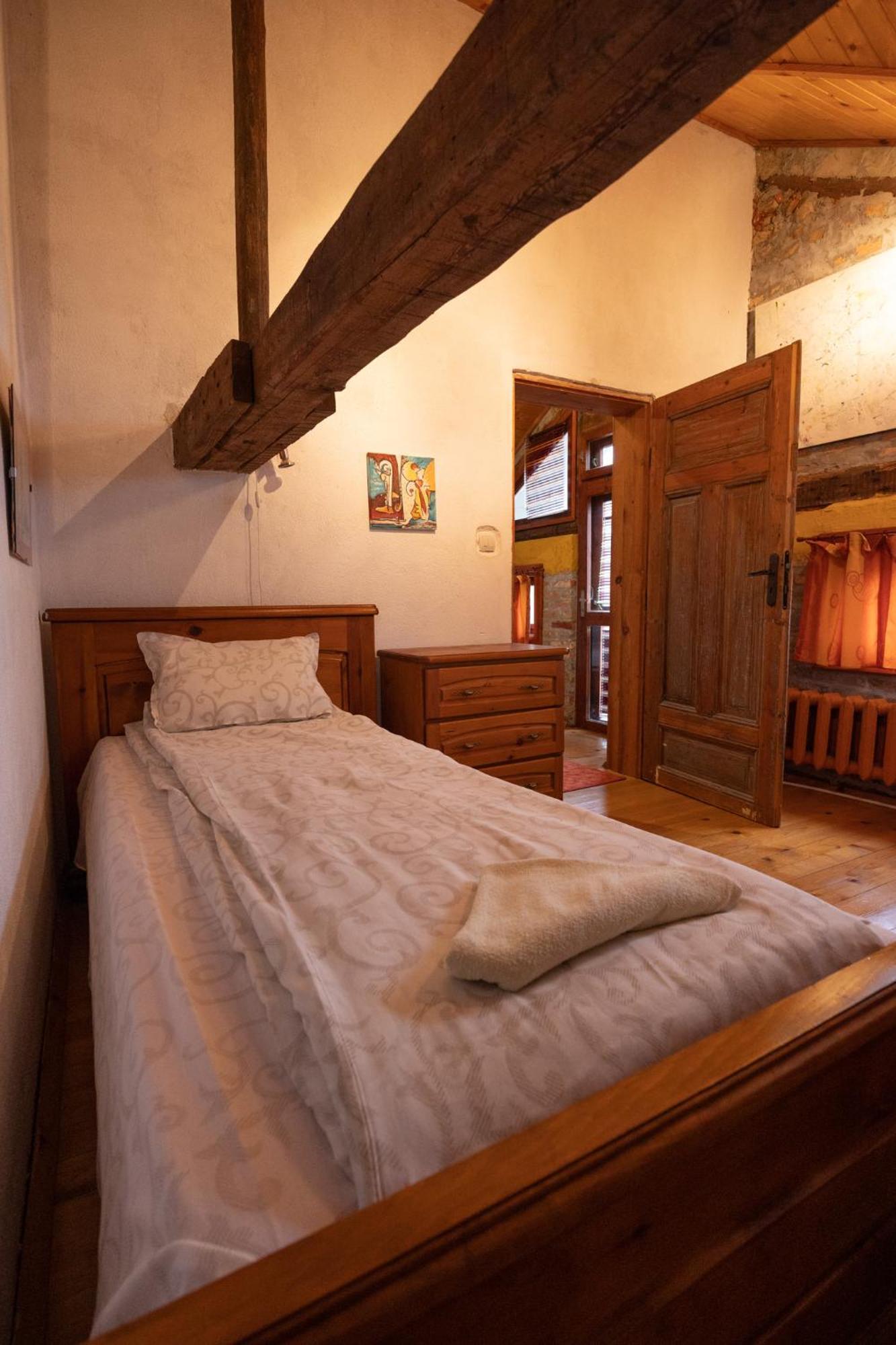 Casa De Artes Guest House Balchik Bagian luar foto