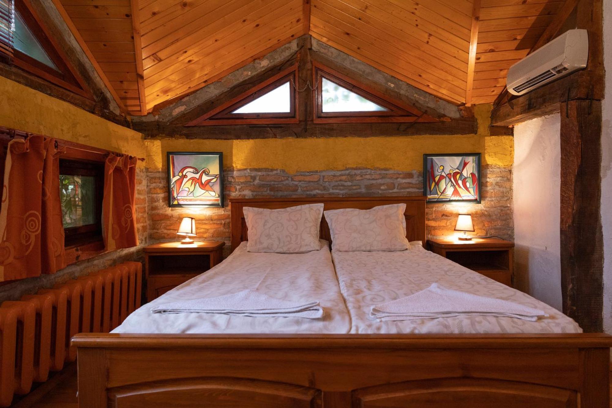 Casa De Artes Guest House Balchik Bagian luar foto