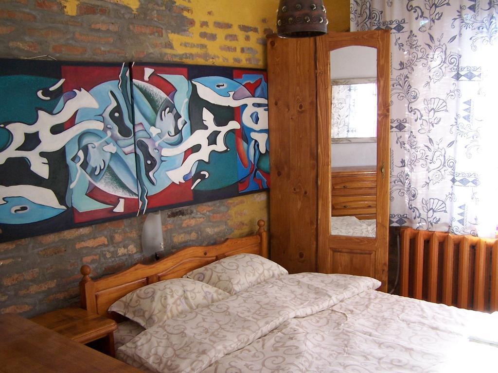 Casa De Artes Guest House Balchik Bagian luar foto