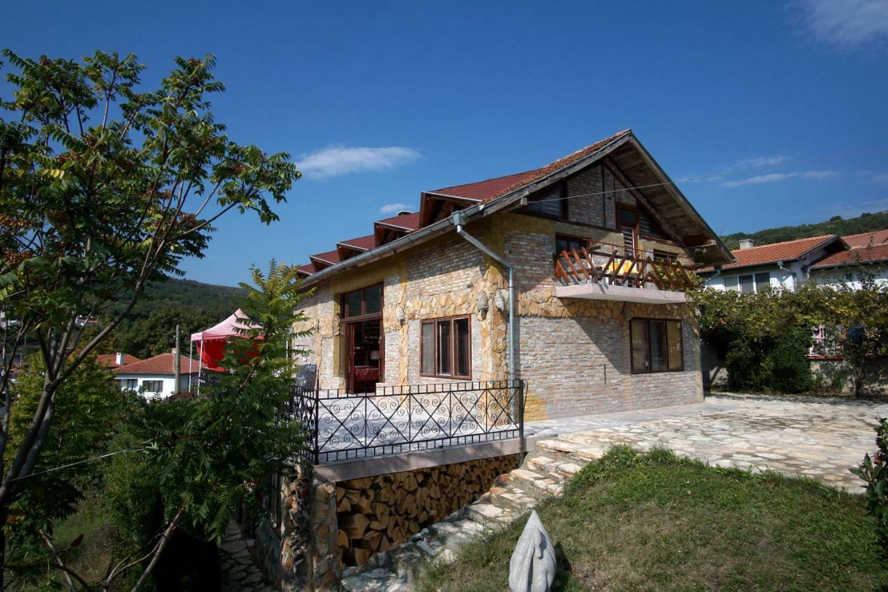 Casa De Artes Guest House Balchik Bagian luar foto